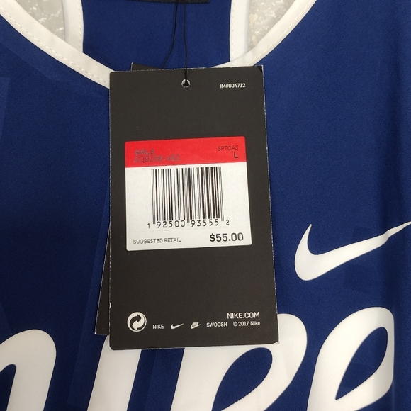 NWT Nike Standard Fit Girls Dress - Picture 9 of 12